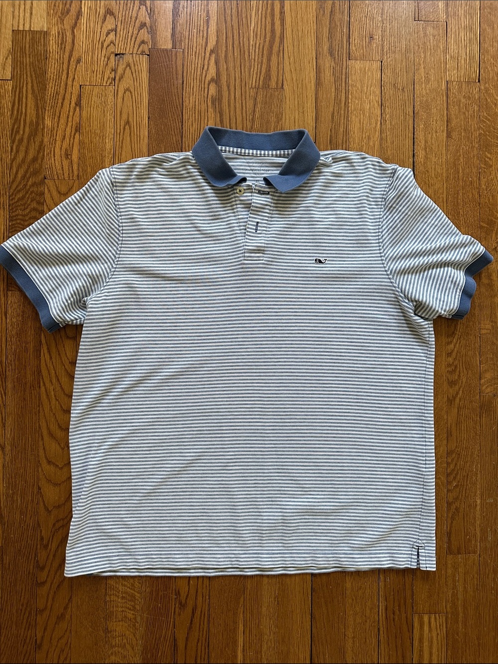 Vineyard Vines Men’s XL Blue White Striped Polo Shirt Whale Logo